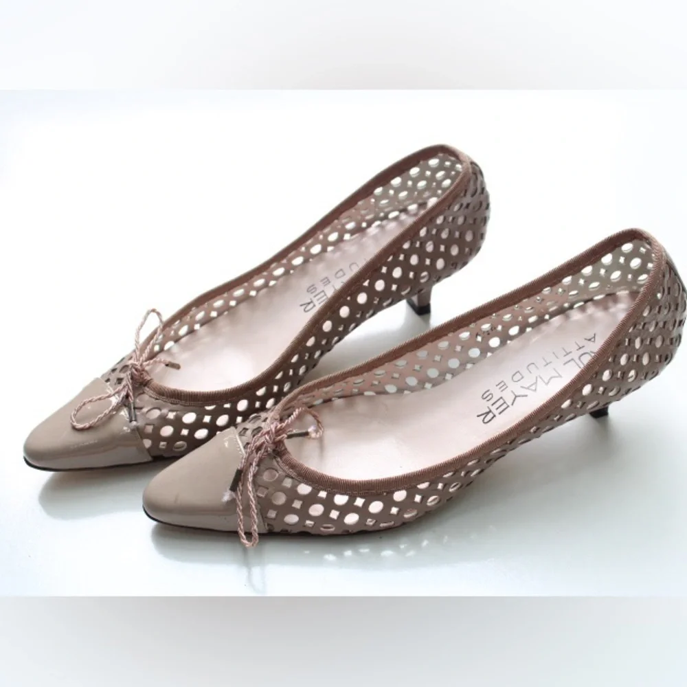 Paul Mayer low heels